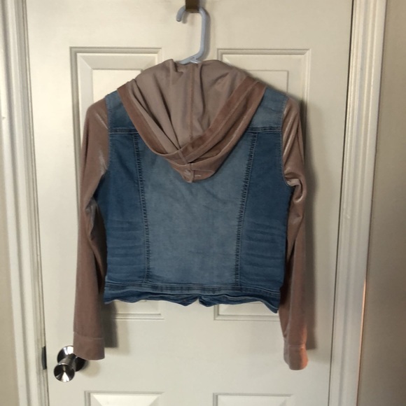 Denim jacket - Picture 4 of 4